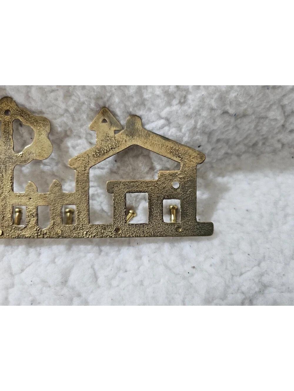 Vtg Wall Mount Key Holder House Tree Picket Fence Solid Brass 4 Key Hooks 4.5